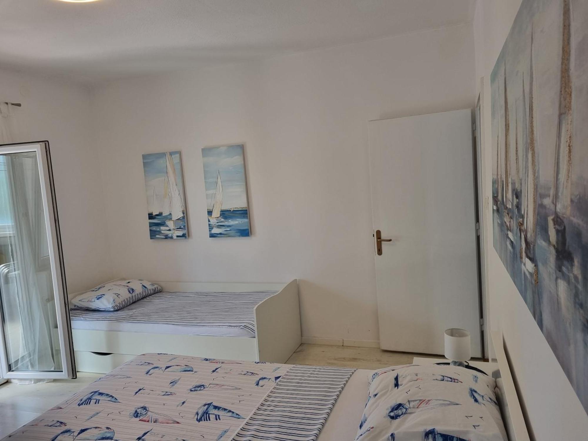 Apartment Sobin Kaštela Екстериор снимка