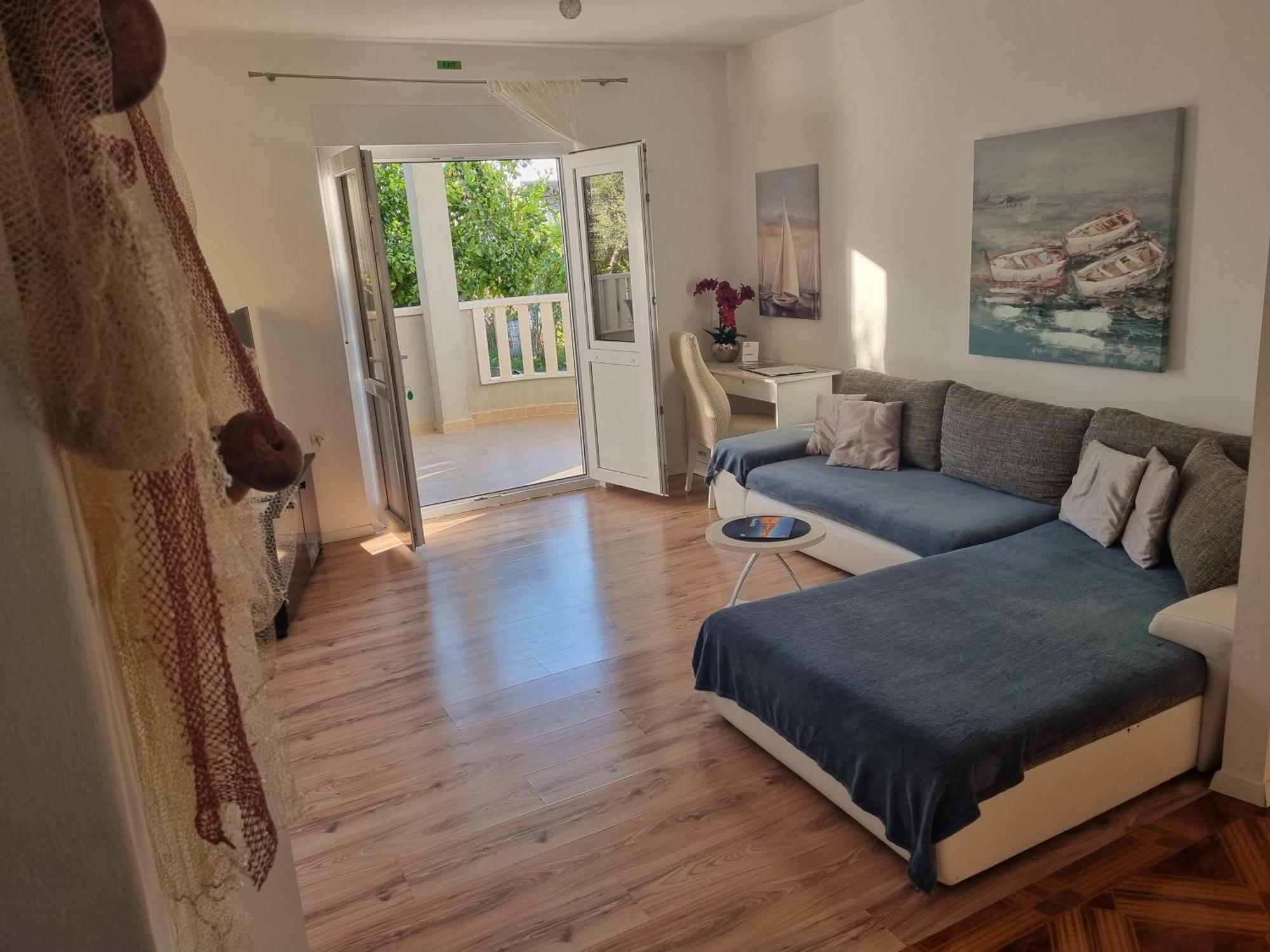 Apartment Sobin Kaštela Екстериор снимка