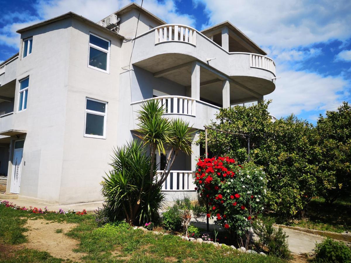 Apartment Sobin Kaštela Екстериор снимка